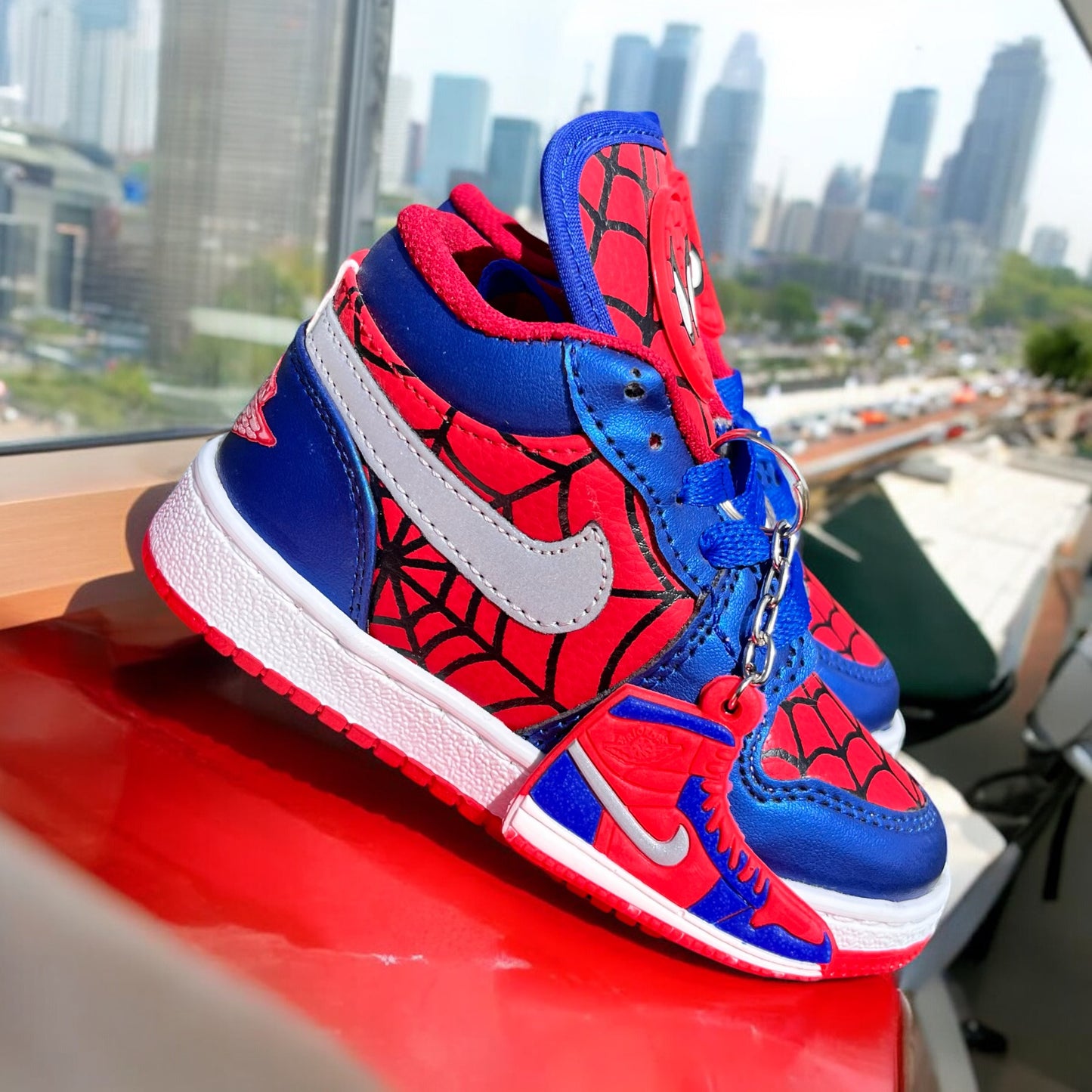 Jordan 1 Spiderman