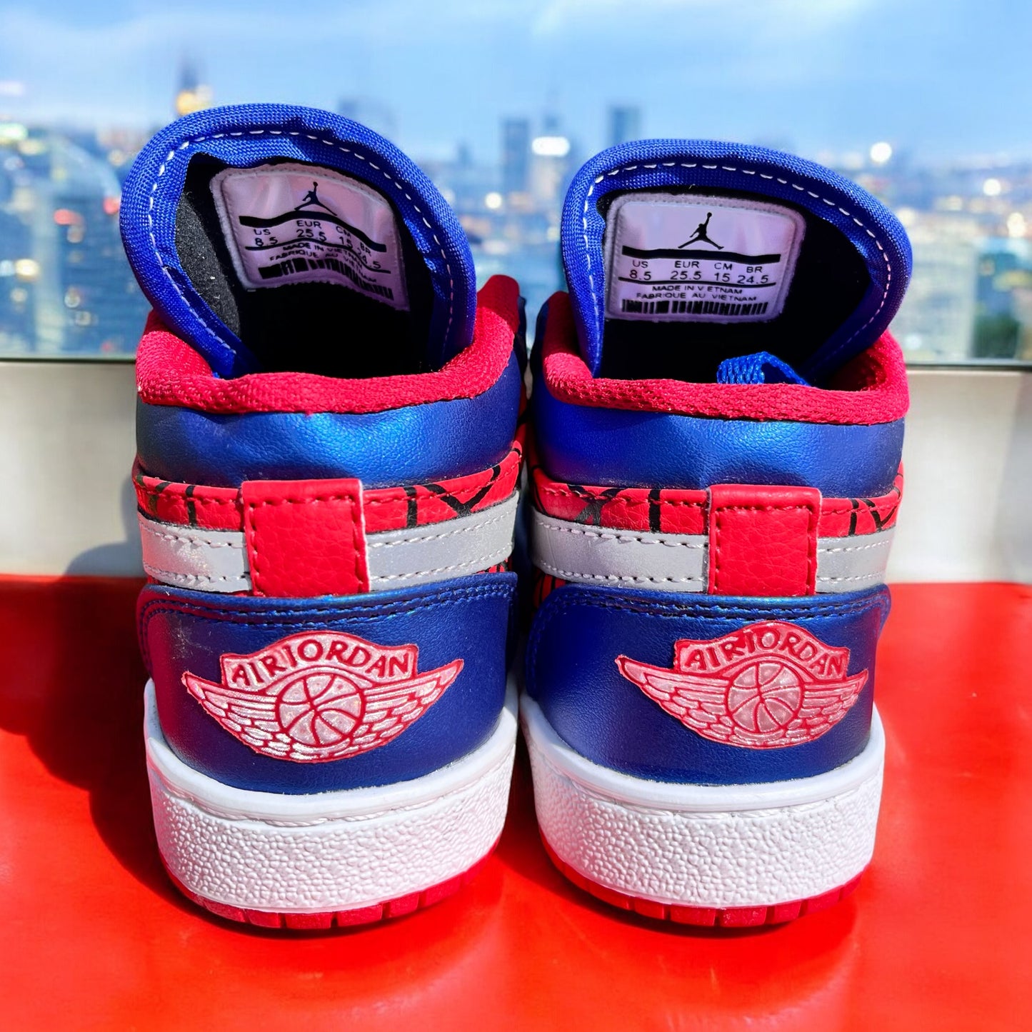 Jordan 1 Spiderman