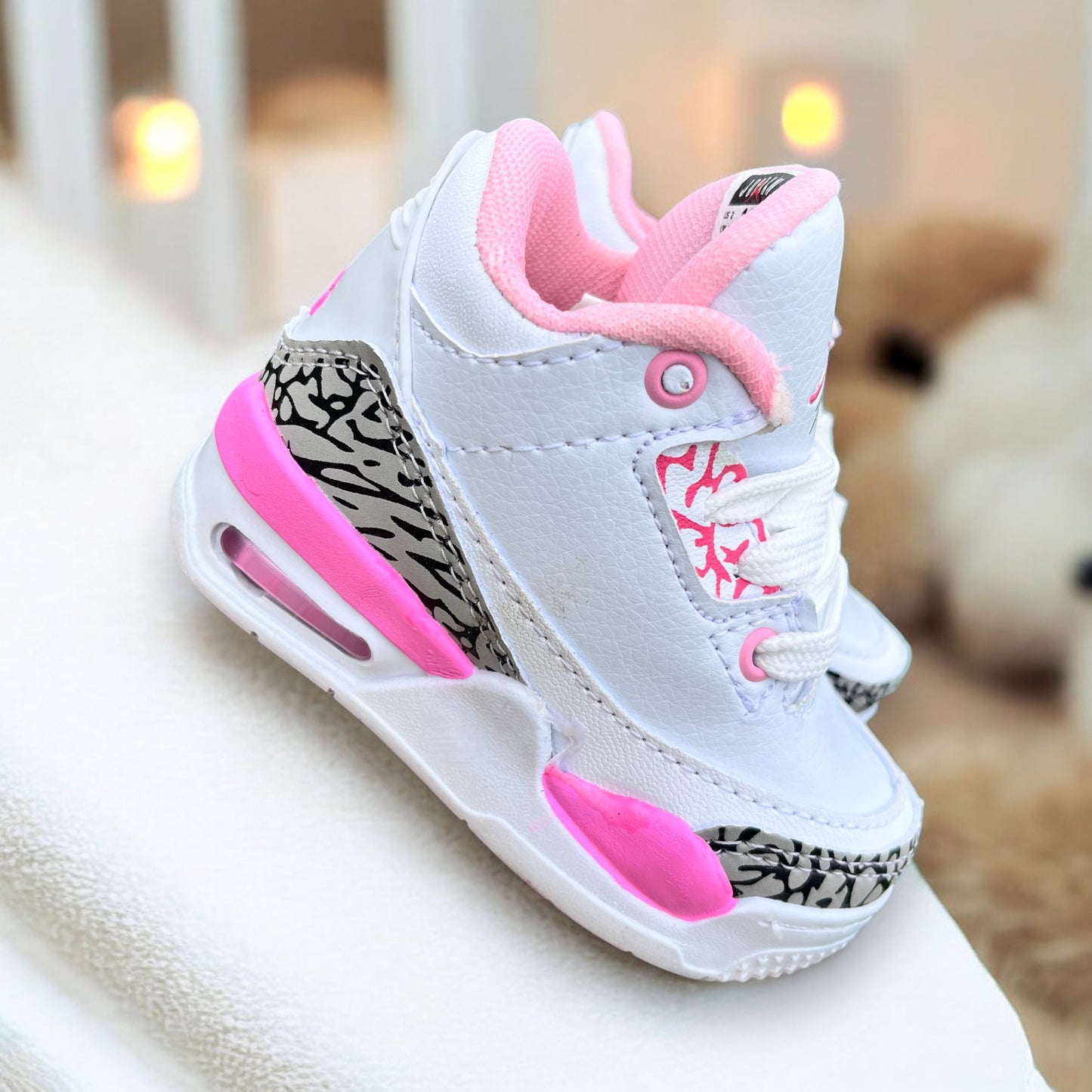 Jordan 3 White Pink