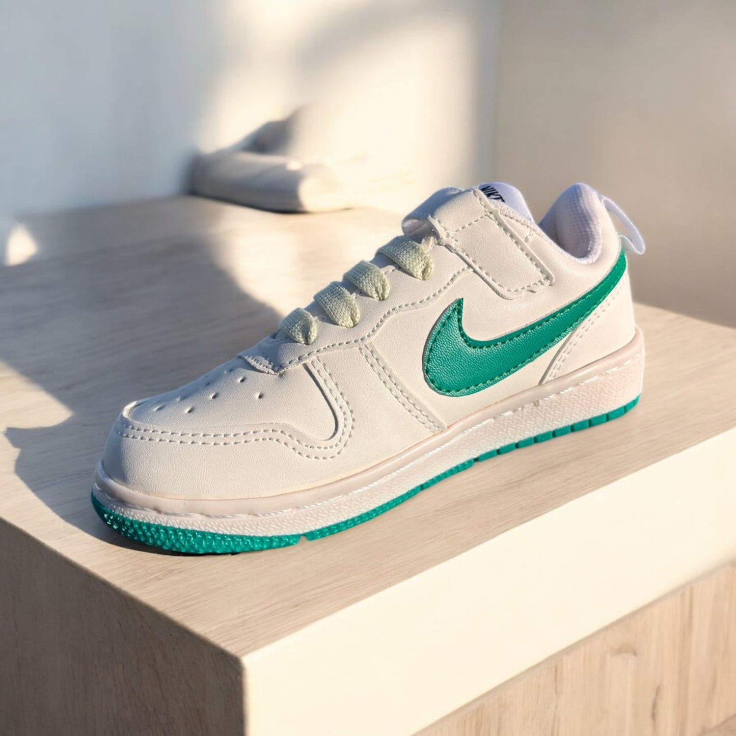 Nike Court Cream Green