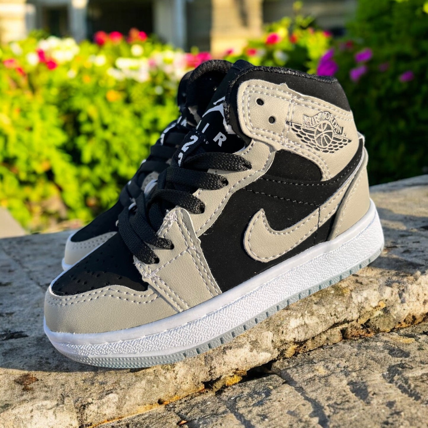 Jordan 1 Retro High OG Gray