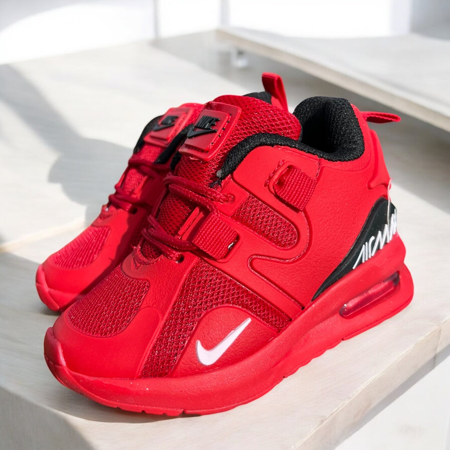 Nike Air Max Total Red