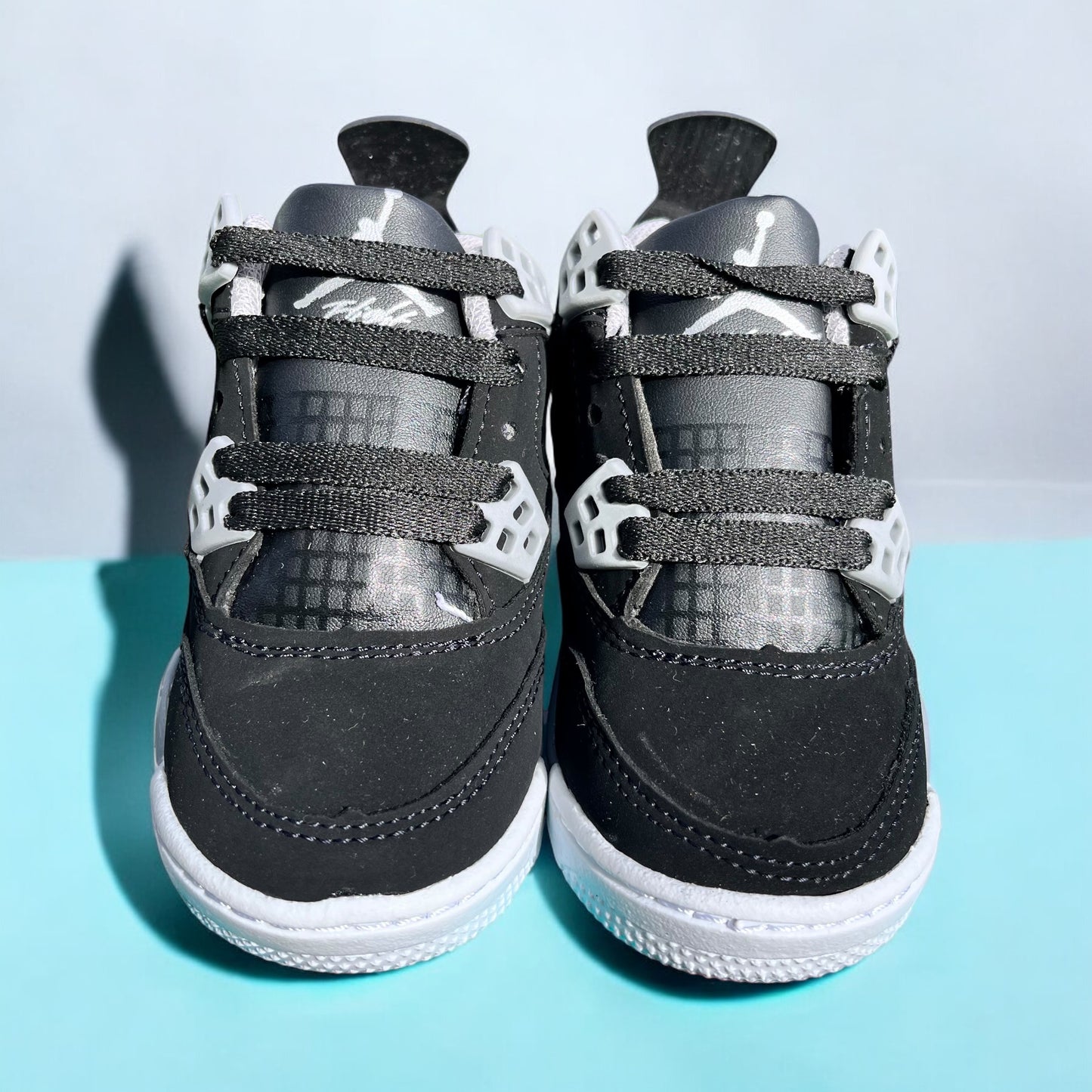 Jordan 4 Shadow Gray