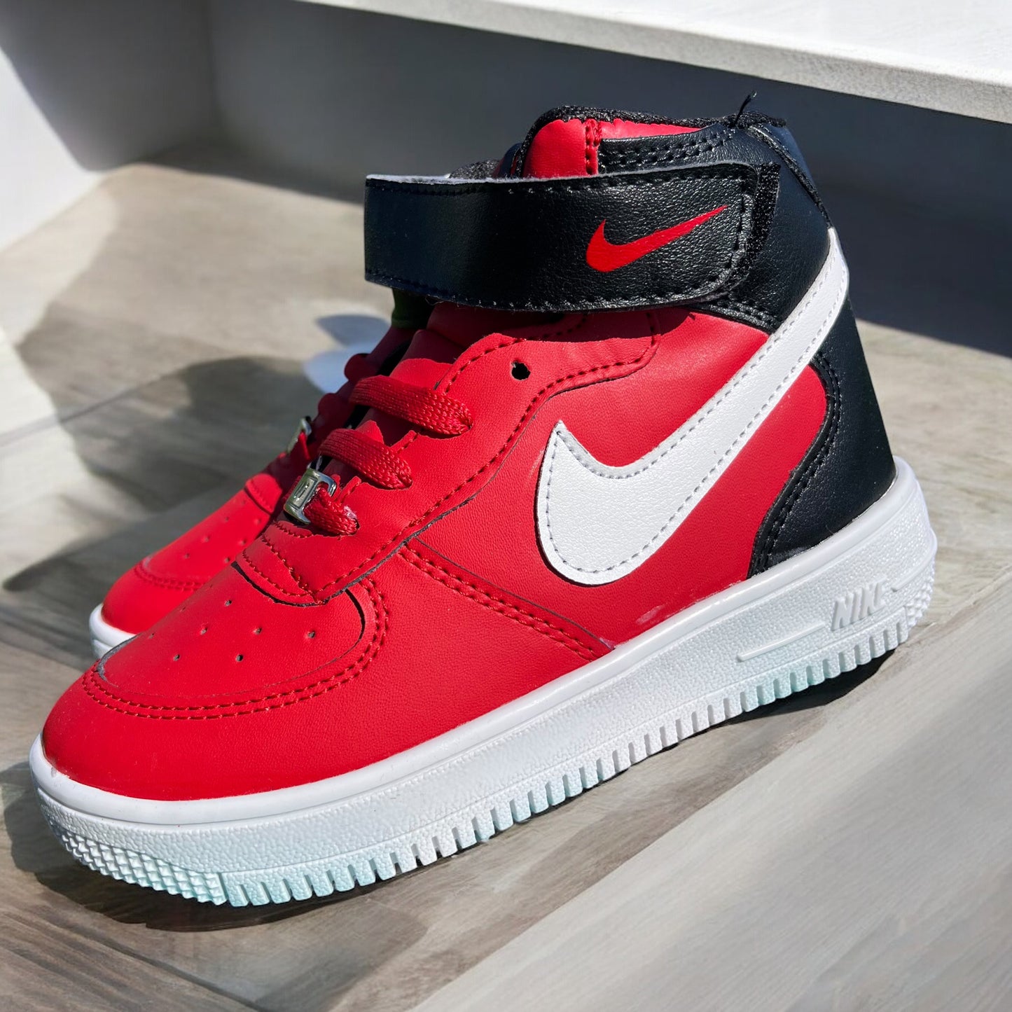 Nike AF1 Mid Fuego y Noche