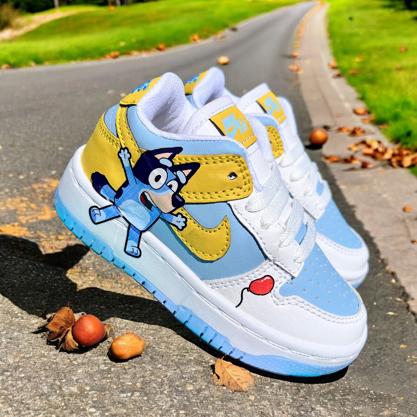 Nike Dunk Bluey Edition