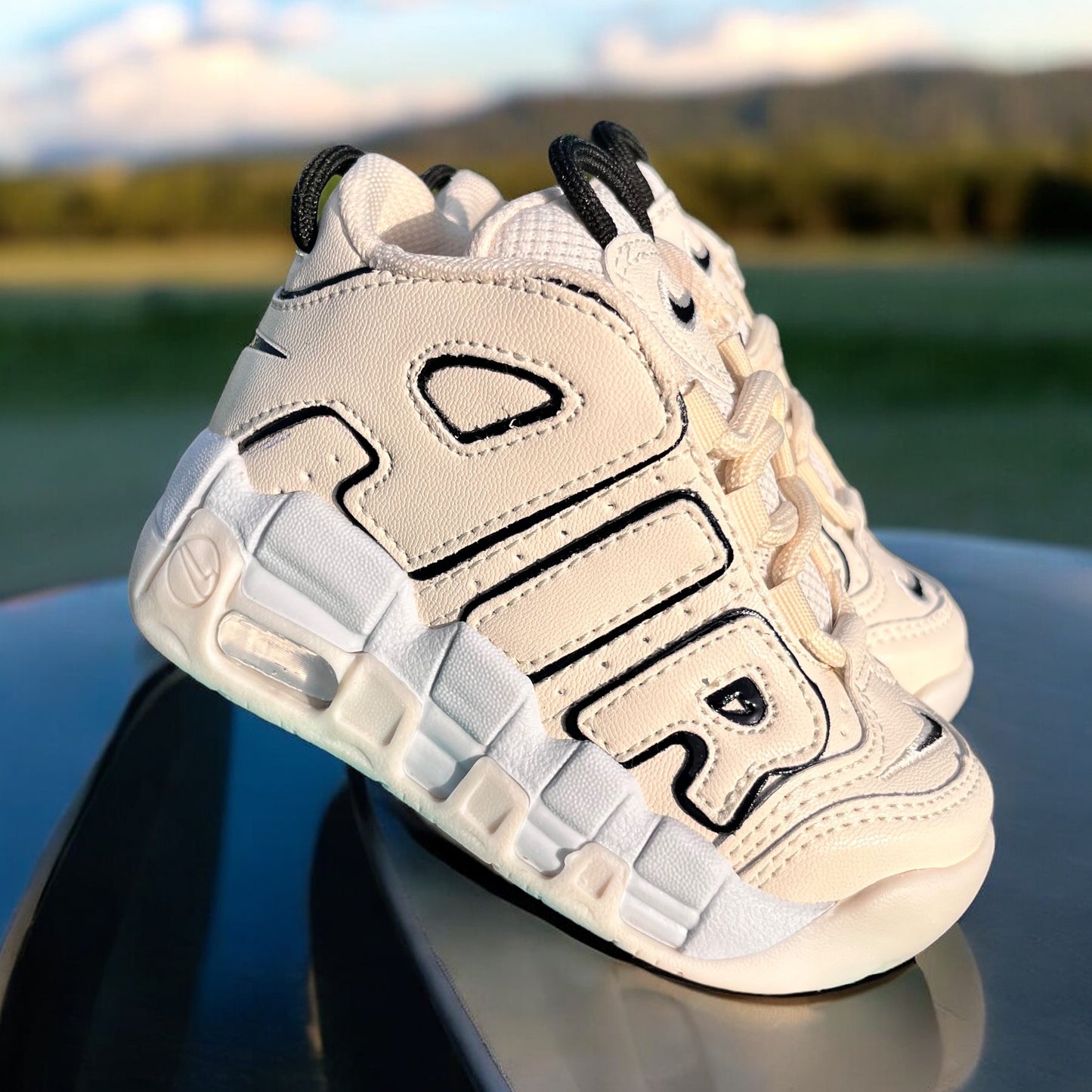 Nike Uptempo 96 Cream