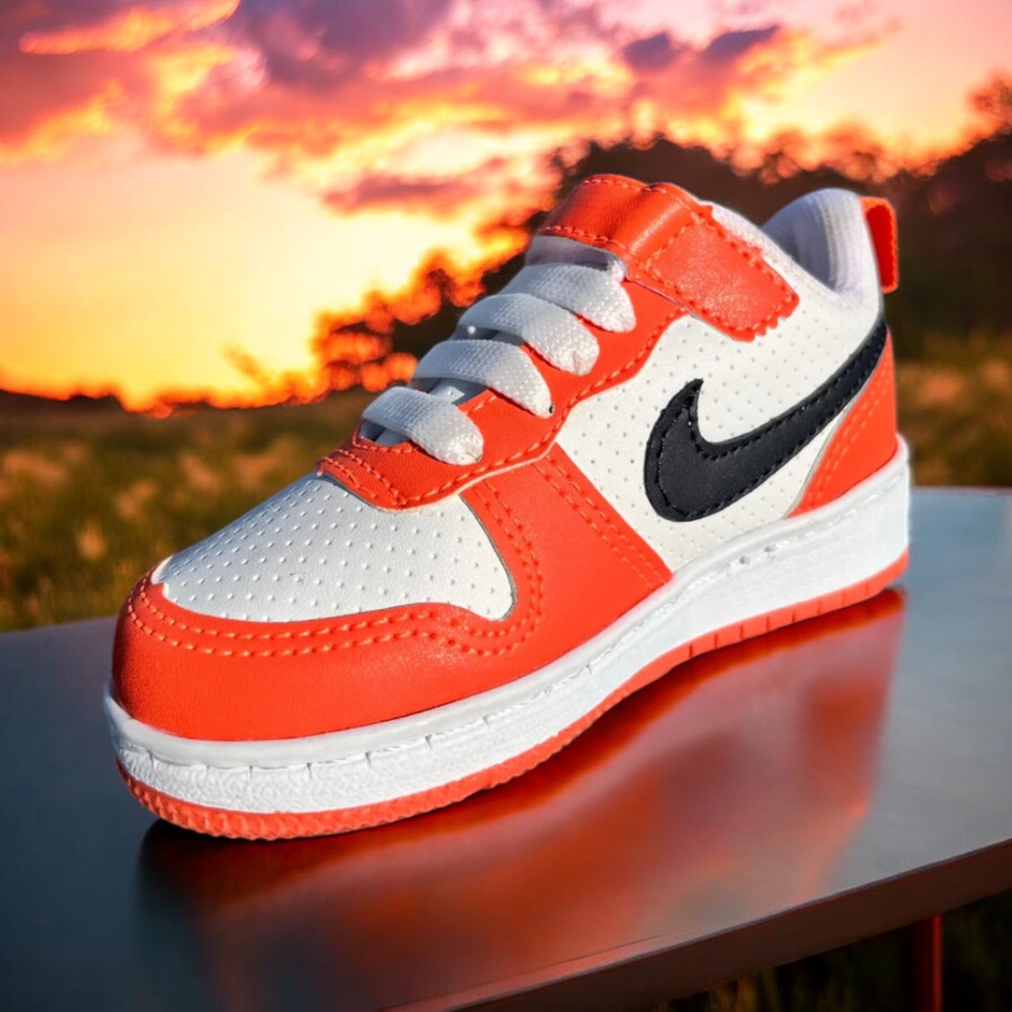 Nike Court Orange