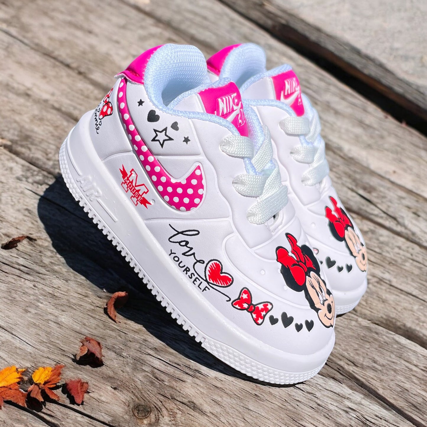 Nike AF1 Minnie Mouse Bouga