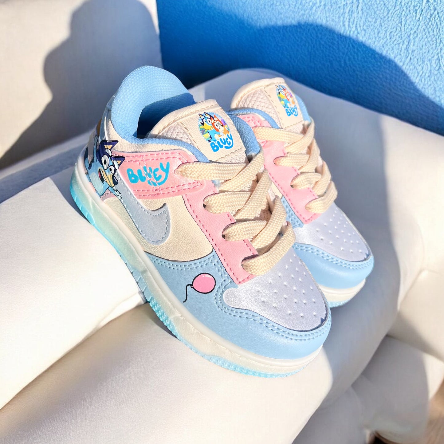 Nike Sb Dunk Bluey Pink