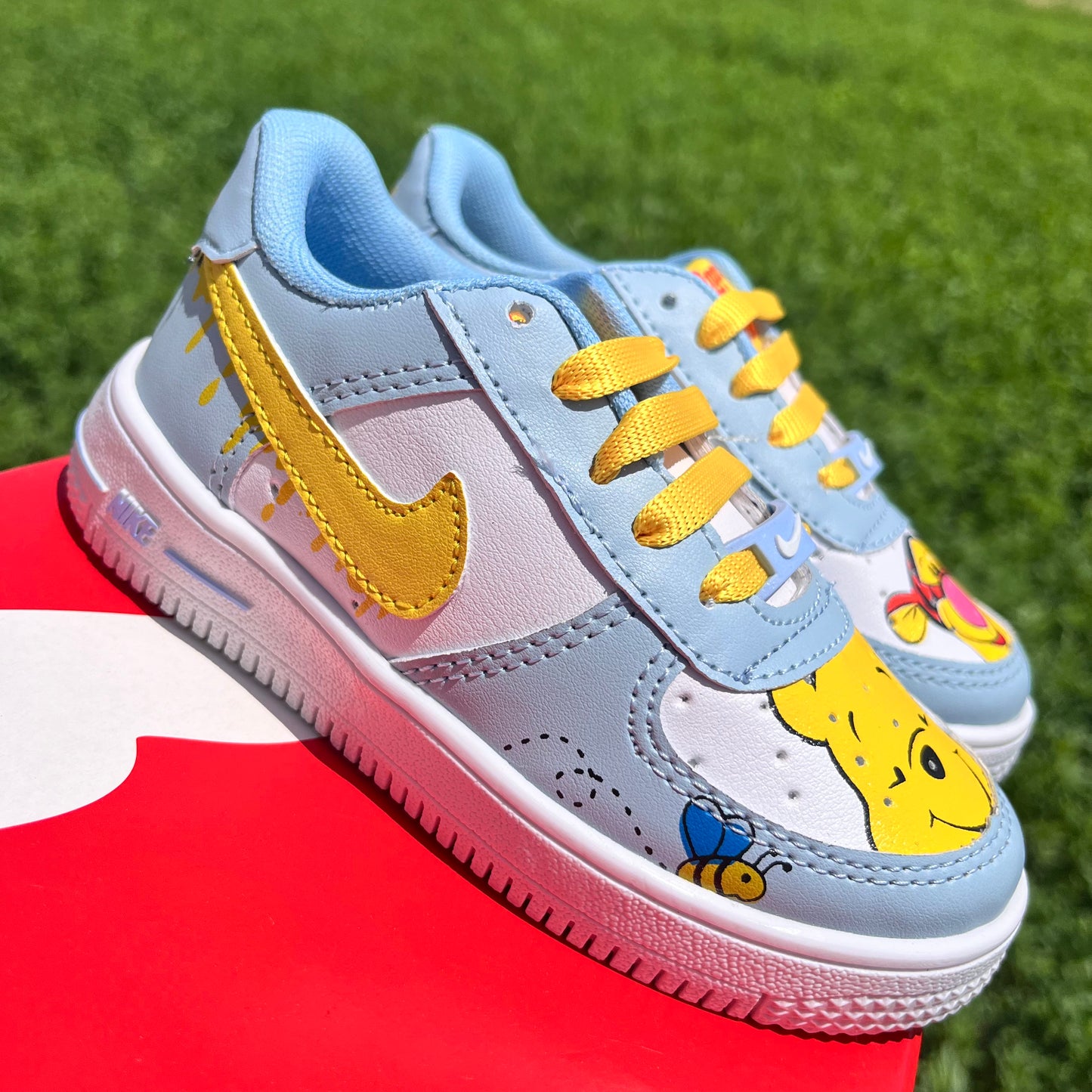 Nike AF1 Winnie Pooh