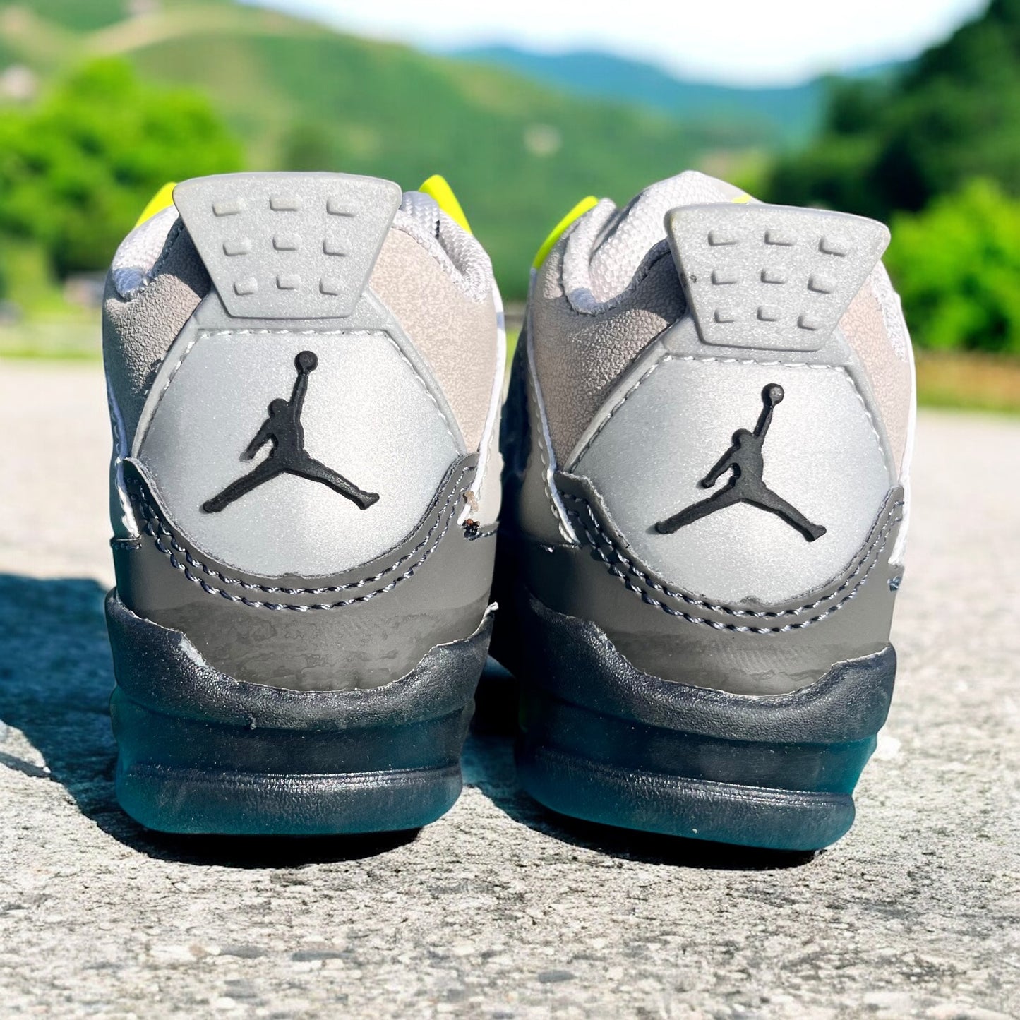 Jordan 4 Electric Gray