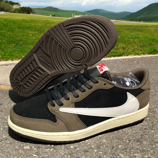 Jordan 1 Retro Low OG SP Marrón Mocha x Travis Scott (G5 Adult)